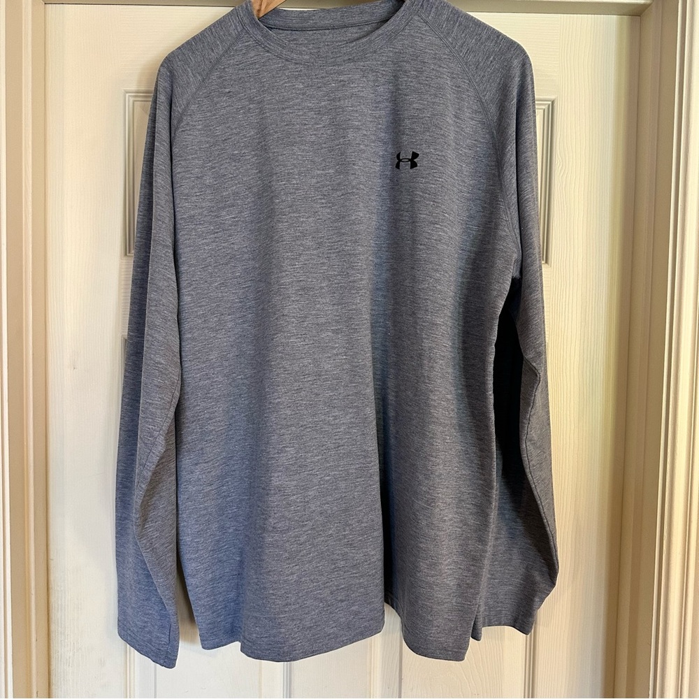 Under Armour Heat Gear Men's Long Sleeve Shirt Large Grey